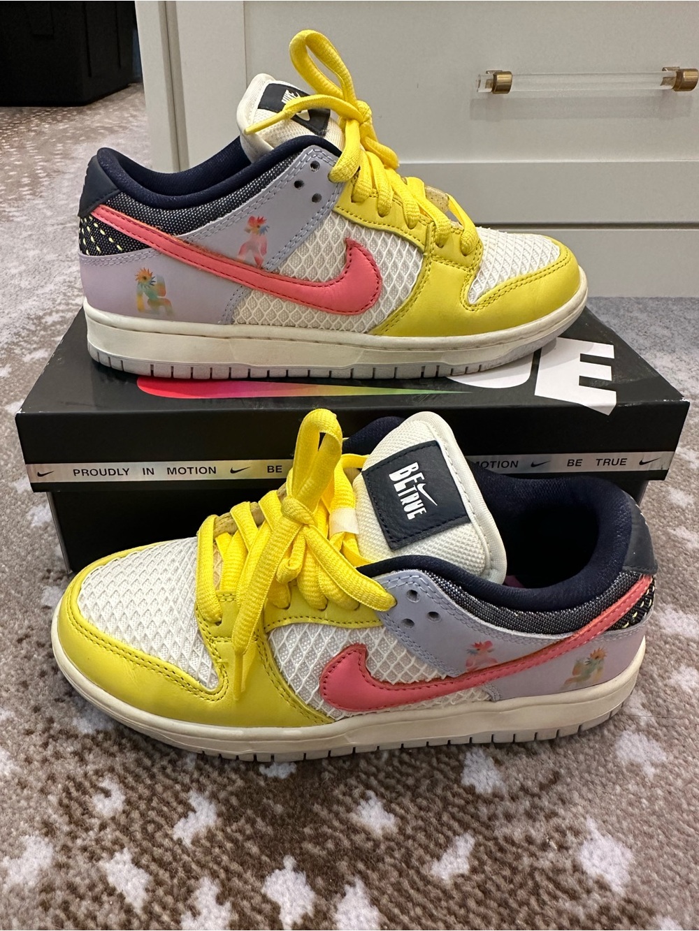 Nike Kids Yellow, Pink & Navy Low-Top Sneakers